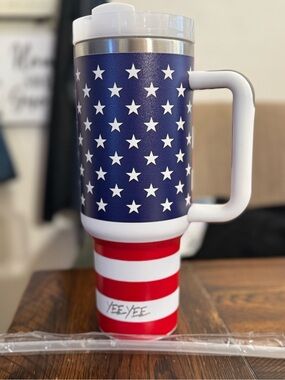 Patriotic Stars & Stripes Insulated Travel Mug - Blue, White & Red